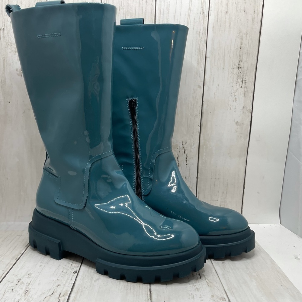 AGL 40mm Patent Leather Midi Boots Size 7